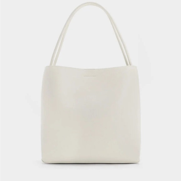 COPY - COPY - Charles and Keith leia tote bag- BRAND NEW WITH TAGS - Picture 1 of 11